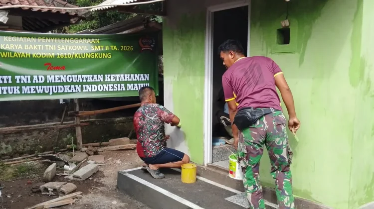 Kodim Klungkung Rehab Jamban Sehat Warga Takmung