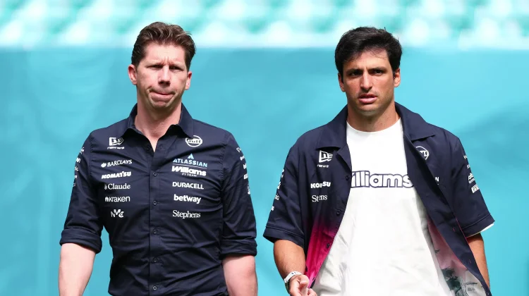 James Vowles Puji Sikap Unik Carlos Sainz di Williams