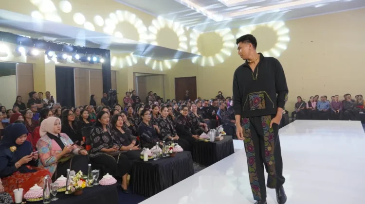 Dekranasda Bali Dorong Desainer Jembrana Tembus Pasar Global