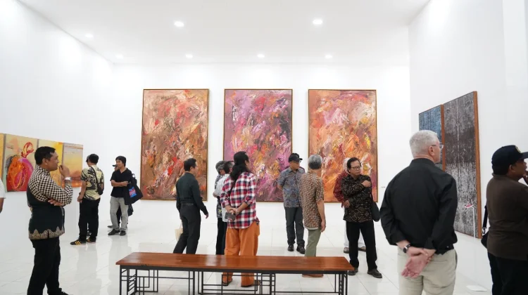 Seratusan Seniman dan Desainer Hadirkan 117 Karya di Adirupa VI