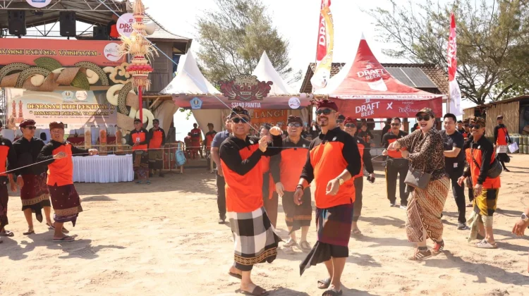 Sebanyak 1.300 Peserta Ramaikan Tradisi Layang-layang di Sanur