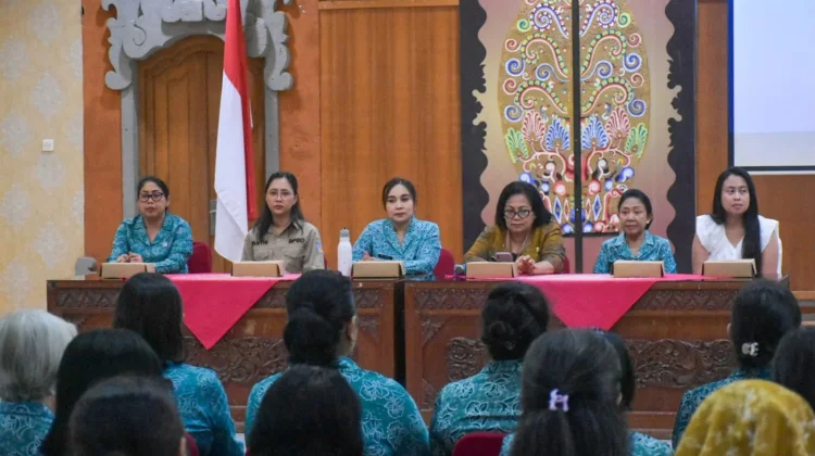 TP PKK Denpasar Perkuat Kesiapsiagaan Bencana dari Rumah