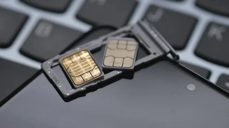 Menkomdigi Meutya Hafid Larang Operator Hanguskan Sisa Kuota Internet