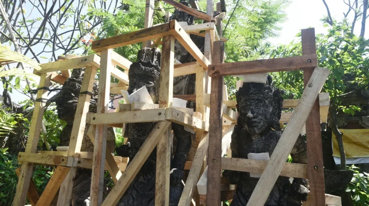 Patung Panca Dewata Dipindahkan Sementara, Disbud Denpasar Jaga Keaslian Arca