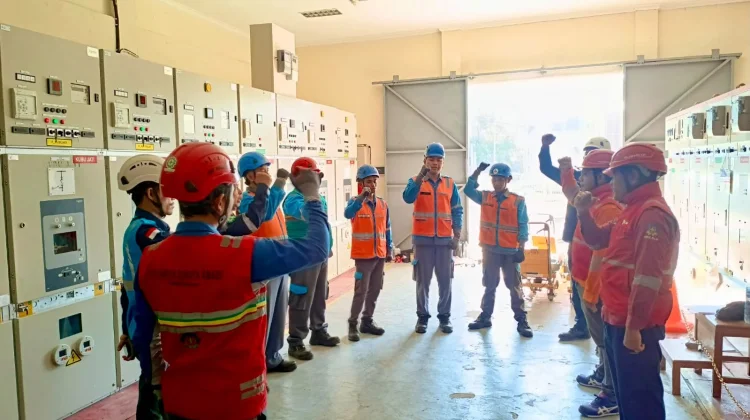 PLN Pasang Meter Utama dan Pembanding di GI Kubu