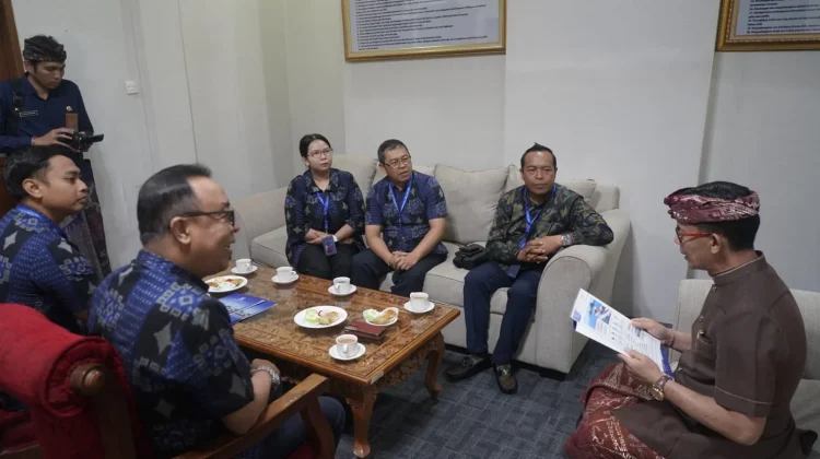 Bupati Klungkung Sambut Audiensi Peluncuran Ambulans Laut