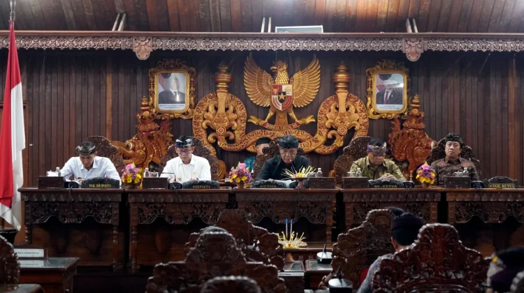 DPRD dan Pemkab Klungkung Sahkan Ranperda Pemajuan Kebudayaan