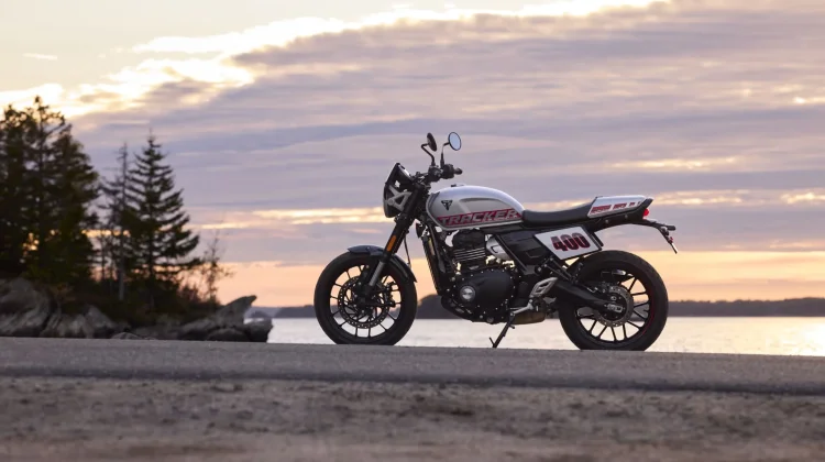 Thruxton 400 dan Tracker 400 Perkuat Lini Perkuat Lini 400 cc Triumph Indonesia