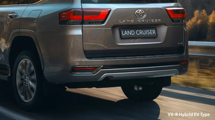 Toyota Land Cruiser 300 HEV Tawarkan Performa Tinggi tanpa Kurangi Ketangguhan