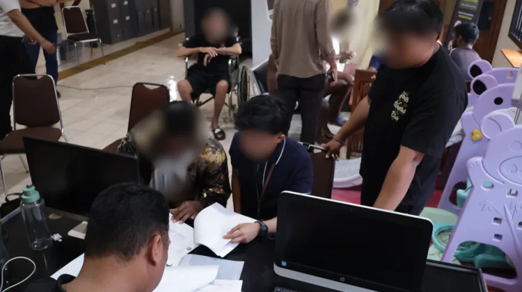 Sempat Berusaha Kabur, Dua WNA Diamankan Imigrasi