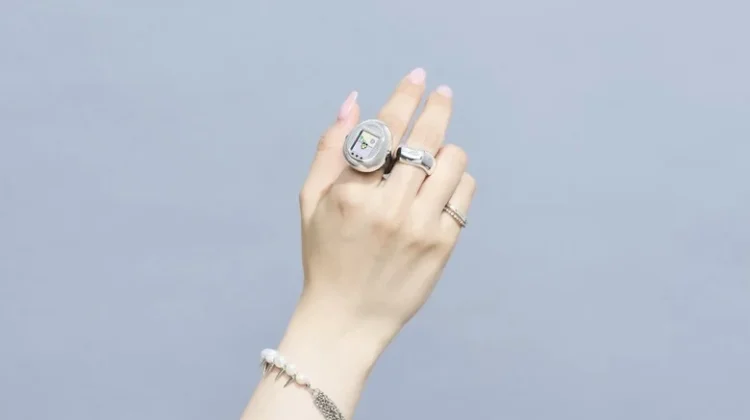 Bandai Rilis 'Tamagotchi Ring' Berbentuk Cincin yang Bisa Dipakai