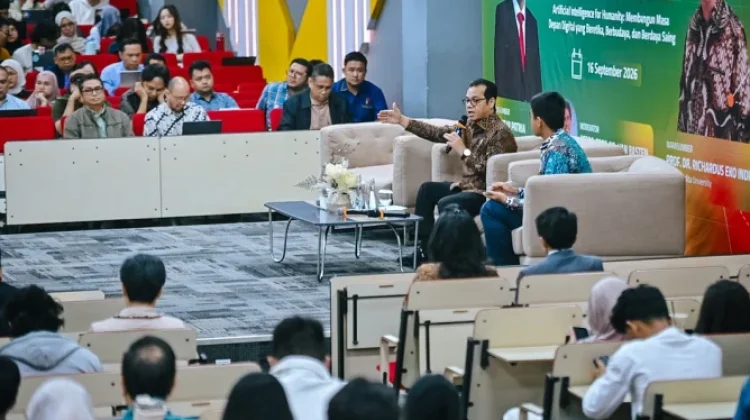 Wamenkomdigi: Regulasi Harus Menyesuaikan Perkembangan AI