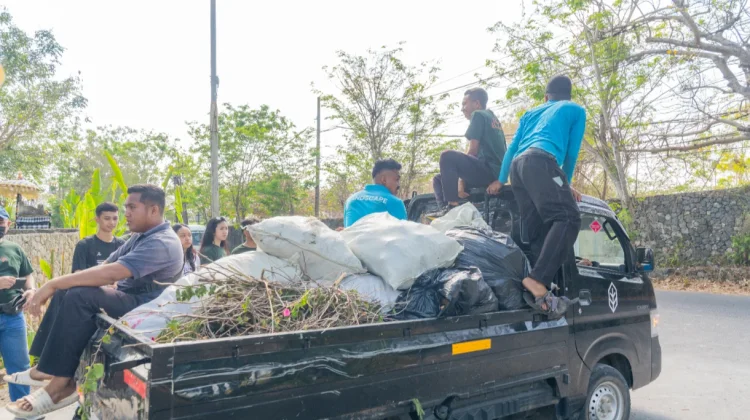 Aksi Bersih Karangmas Kumpulkan 138 Kg Sampah