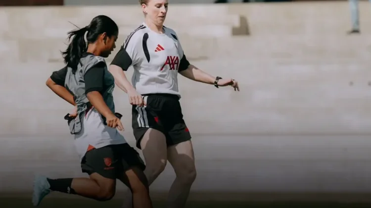 Natasha Dowie Motivasi Pesepak Bola Putri Bali United