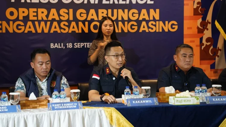 Imigrasi Ngurah Rai Amankan 13 WNA Dugaan Prostitusi