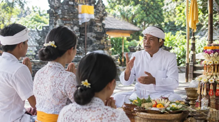 Memahami Lima Keyakinan Panca Srada dari Brahman hingga Moksa