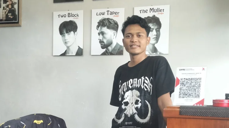 Barber Dituntut Ikuti Tren Model Rambut Masa Kini