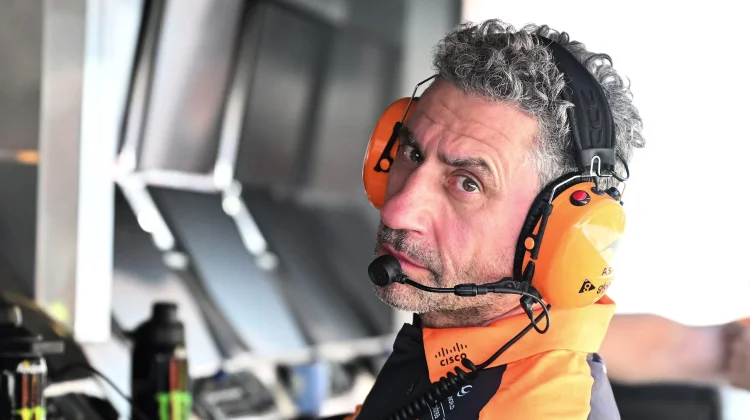 Evaluasi Teknis McLaren di GP Azerbaijan
