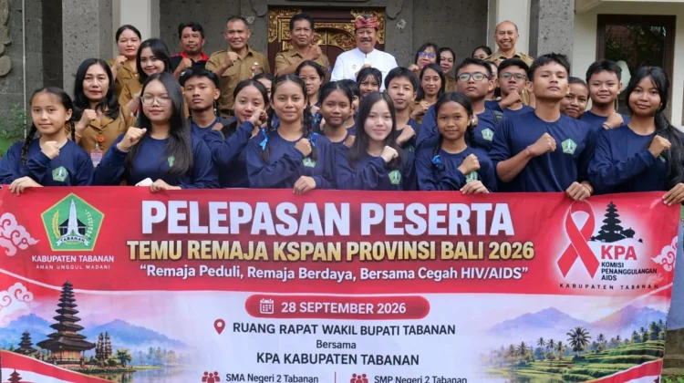 Pemkab Tabanan Lepas Puluhan Peserta KSPAN Tabanan Ikuti Muspa Bali 2026