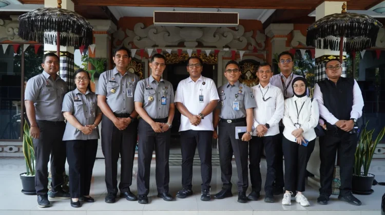 Kemenkum Bali Jadi Rujukan Pengelolaan JDIH Kemenko Kumham Imipas