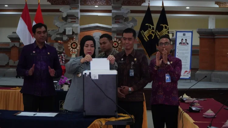 Kanwil Kemenkum Bali Musnahkan 2.145 Berkas Arsip