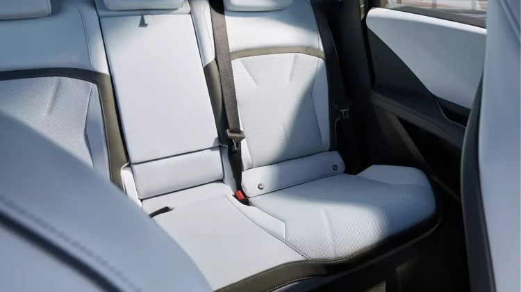 BMW iX3, SUV Listrik Mewah dengan Performa Tinggi