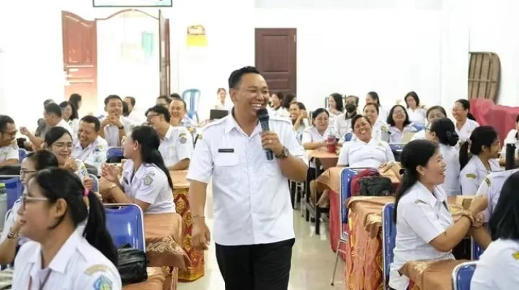 Sekolah Dorong Program Satu Keluarga Satu Sarjana Tepat Sasaran