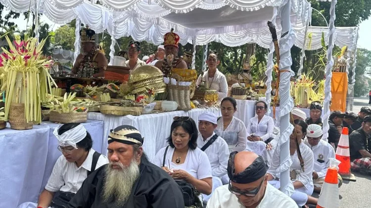 Atma Samskara Pitra Puja 2026 Refleksi Kemanusiaan dan Doa Perdamaian