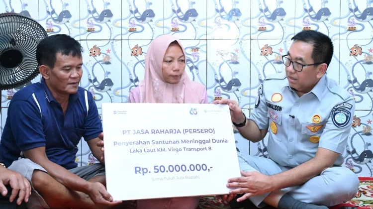 Jasa Raharja Serahkan Santunan kepada Tiga Ahli Waris Korban KM Virgo