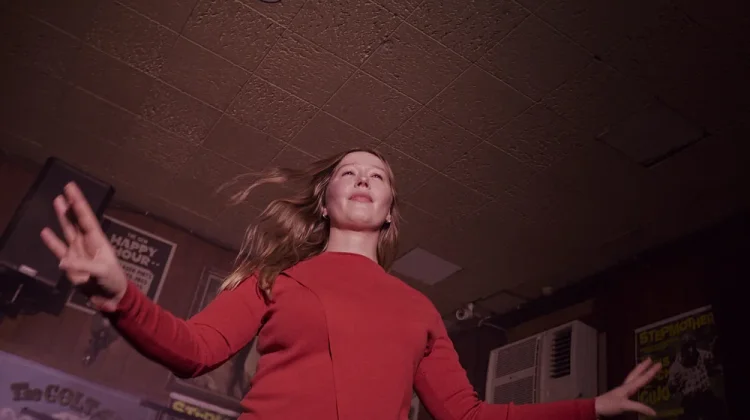 Julia Jacklin Rilis Album Terbaru "The Gem"
