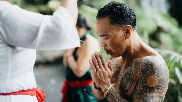 Tumpek Wayang, Mengapa Ada Tradisi Sapuh Leger?