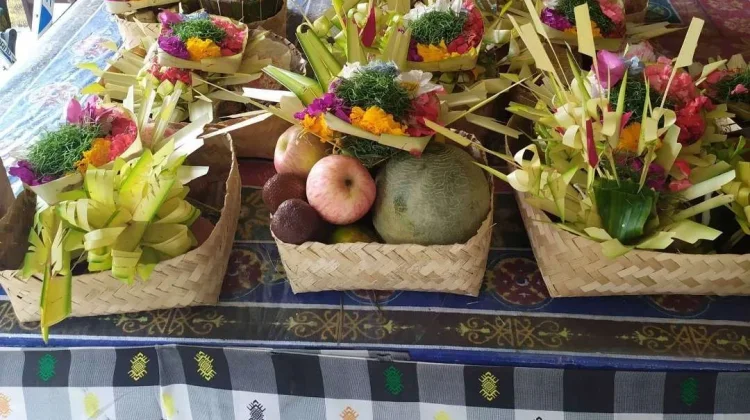 Mengapa Bebayuhan Oton Tidak Bisa Disamakan untuk Semua Orang?