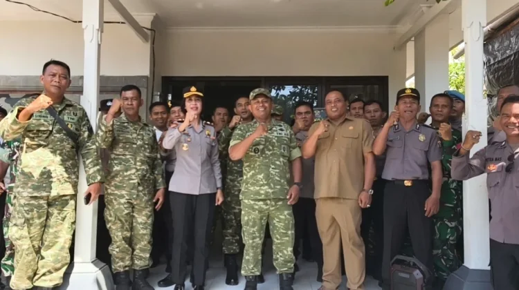 Perkuat Sinergitas, Forkopimcam Blahbatuh Kunjungi Koramil Peringati HUT TNI