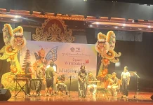 SMA Negeri 2 Negara Tampil Percaya Diri Lestarikan Sastra Bali