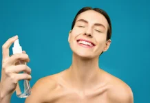 Teknik Sandwich, Cara Penggunaan Setting Spary untuk Hasil Make Up Flawless