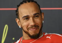 Lewis Hamilton Tegaskan Bertahan di F1 Bersama Ferrari