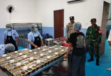 Babinsa Pastikan Program Makan Bergizi Gratis Tepat Sasaran bagi Pelajar Bakbaka