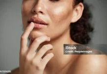 Bibir Sehat dengan Rutin Eksfoliasi