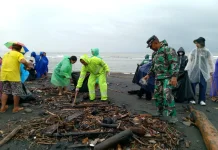 Babinsa Saba Dorong Kesadaran Lingkungan Masyarakat