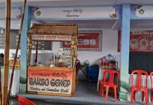 Cicipi Bakso Genep, Kuliner Khas Bumbu Bali di Stan Bulan Bahasa