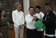 Pemkab Klungkung Gelar Buka Puasa Bersama dan Serahkan Bahan Makanan