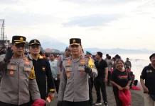 Kapolda Bali Dukung Aksi Bersih Pantai Padang Galak