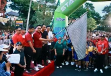 Puluhan Ribu Peserta Ikuti Jalan Sehat HUT Ke-238 Kota Denpasar
