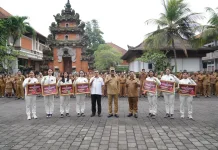 Bupati Gianyar Pimpin Apel Awal Bulan Maret