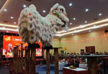 Harmoni Jegog dan Barongsai Getarkan Panggung Imlek Jembrana