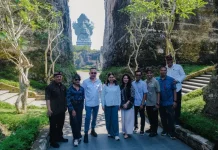 Jelang Libur Lebaran, Wamenpar Tinjau Kesiapan Sejumlah Destinasi di Bali