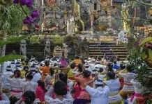Pemahaman Ketuhanan Dorong Umat Lebih Dekat pada Dharma