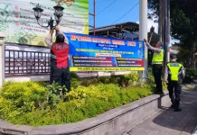 Ops Ketupat Agung 2026, Polres Gianyar Pasang Imbauan Kamtibmas di Titik Strategis