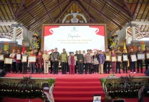 Bunda PAUD Dayu Surya Terima Sertifikat HKI