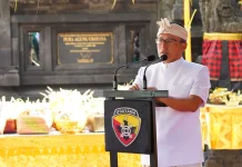 Pangdam Udayana Hadiri Piodalan dan Dharma Shanti